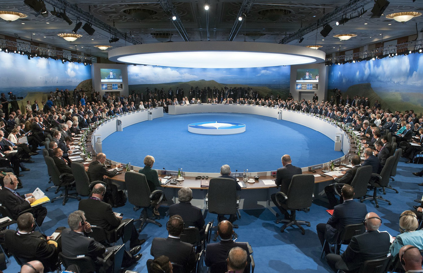 Bilderesultat for NATO